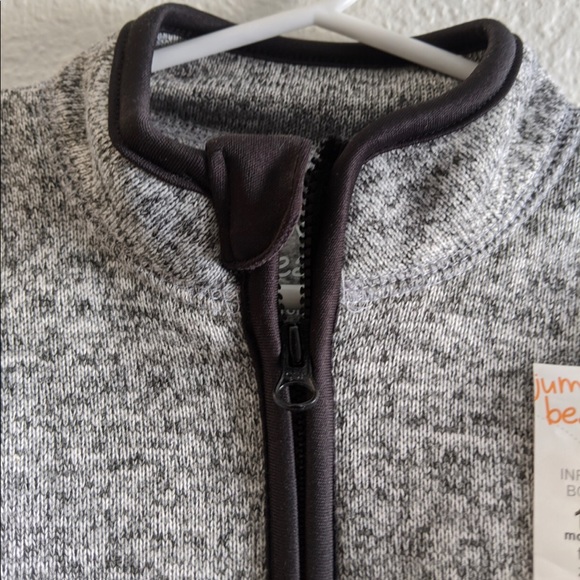 *NWT* Zip-up Gray Fleece Jacket w/ Pockets 18M - Picture 4 of 8